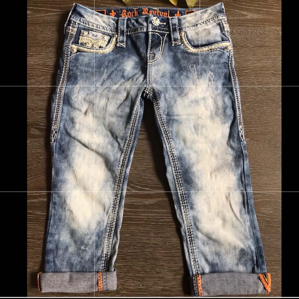 Rock Revival Capris Jeans!!